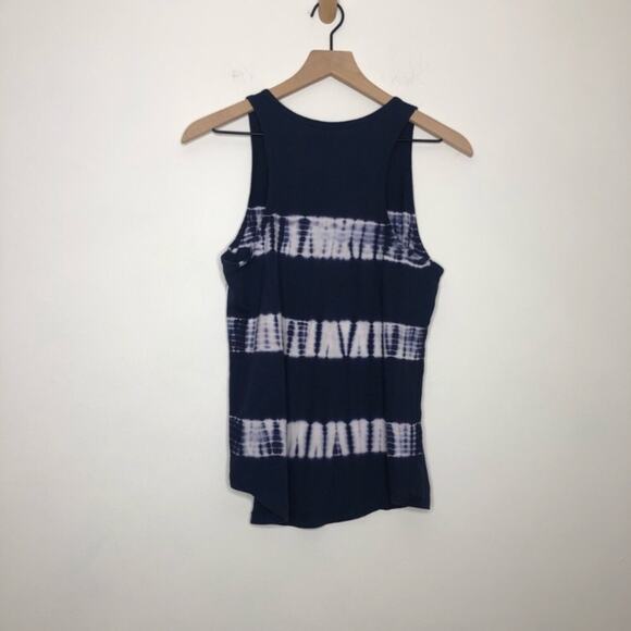 Universal Threads Blue and White Tie Dye Lafayette Tank Size XS NWT - Picture 7 of 8